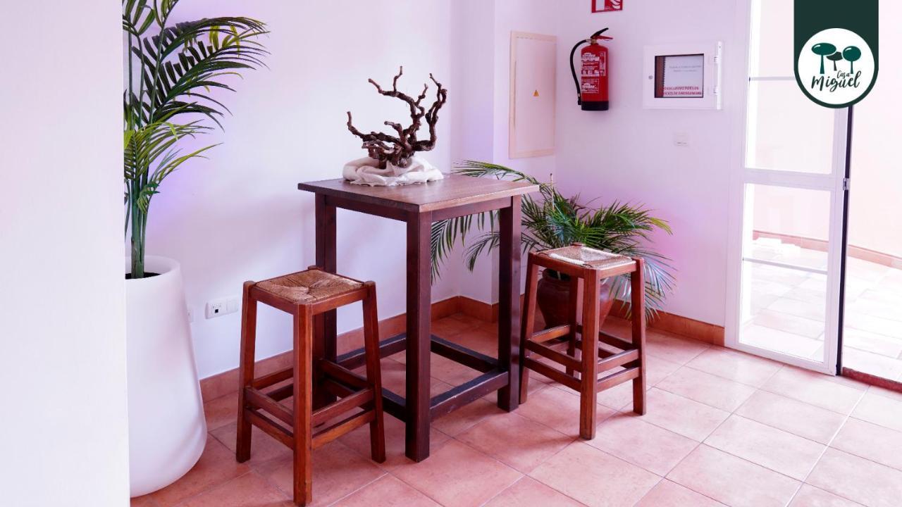 Hostal Rte. Casa Miguel マタラスカニャス エクステリア 写真