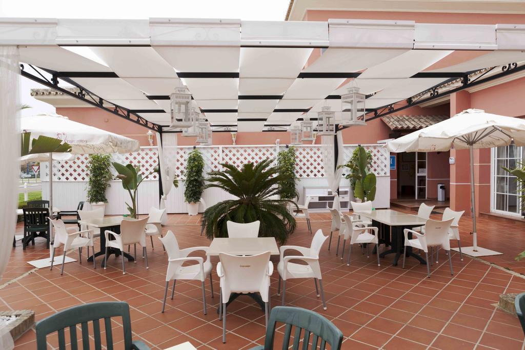 Hostal Rte. Casa Miguel マタラスカニャス エクステリア 写真