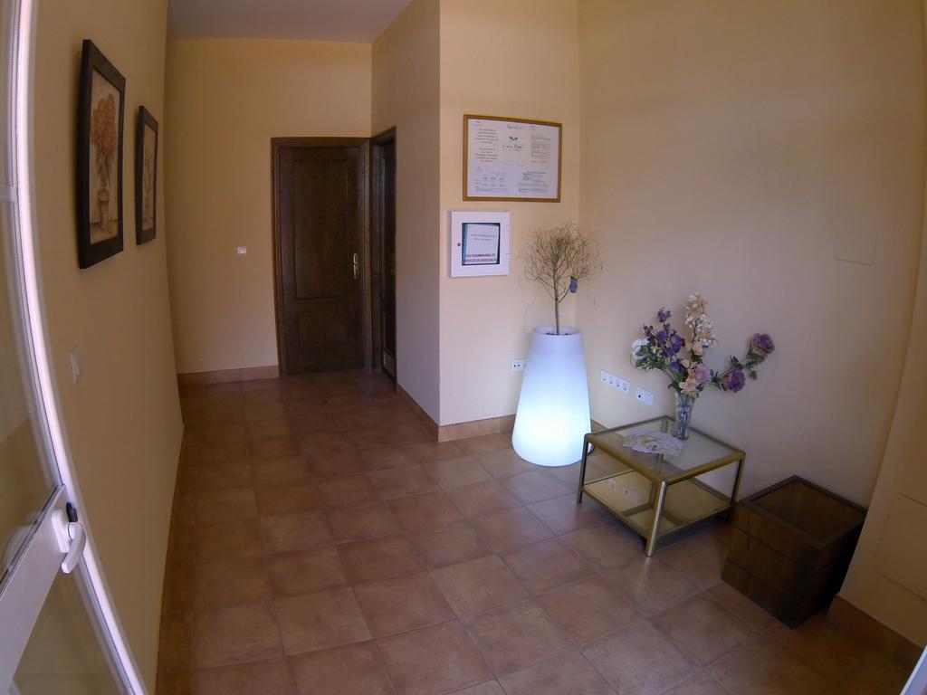 Hostal Rte. Casa Miguel マタラスカニャス エクステリア 写真